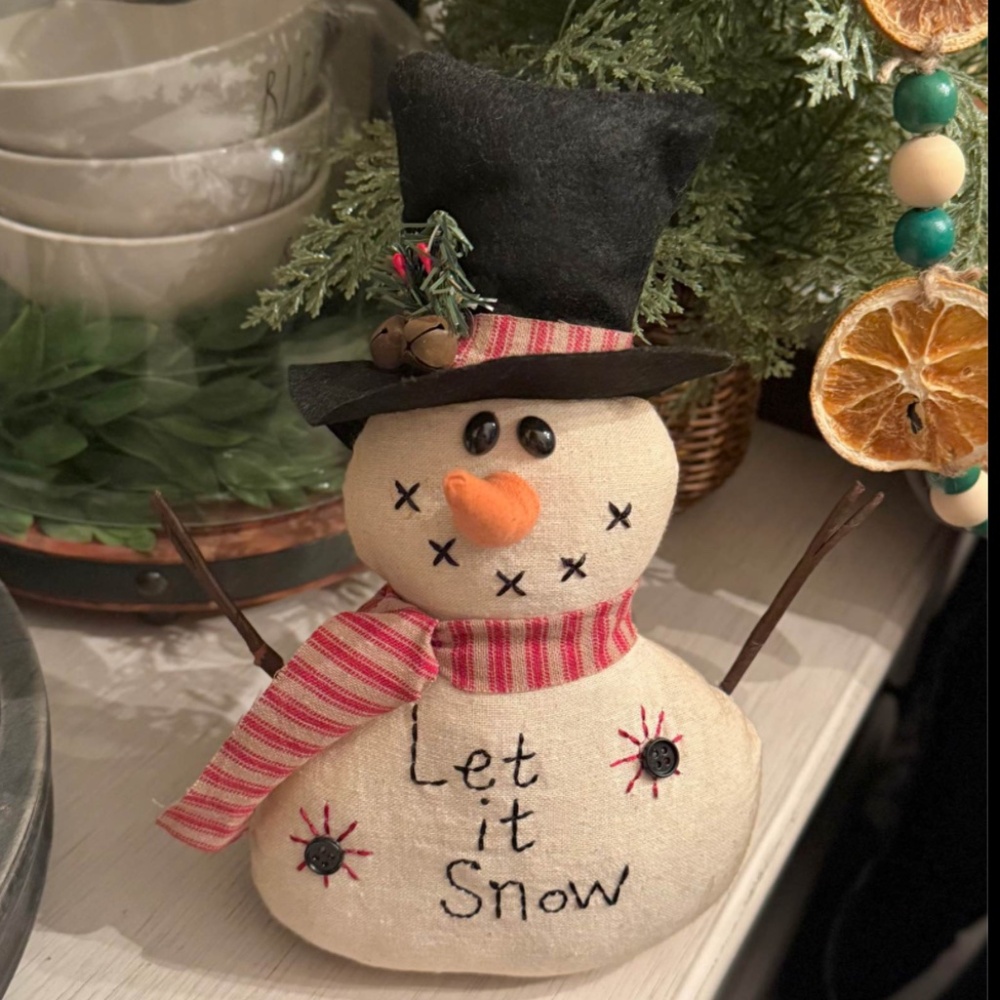 Primitive Farmhouse Snowman